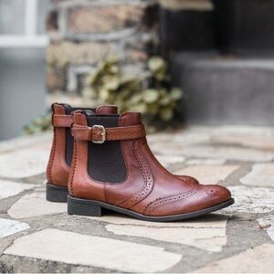 Carvela Kurt Geiger Chelsea leather brown Ankle Boots brogue